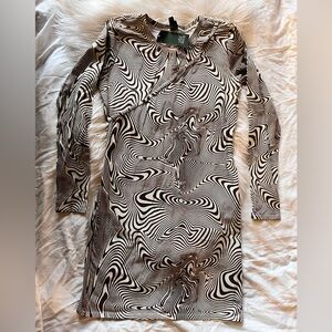 Brown Stripe Swirl Pattern Dress